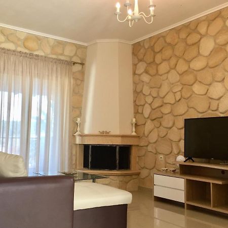Amfithea House Villa ซีวิรี ภายนอก รูปภาพ