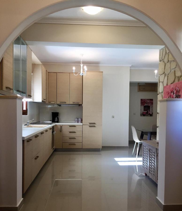 Amfithea House Villa ซีวิรี ภายนอก รูปภาพ